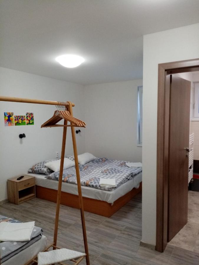 Ivachnova 84 Ξενοδοχείο Εξωτερικό φωτογραφία